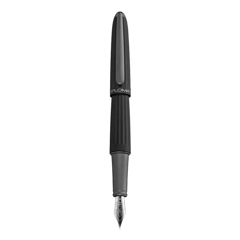 DPM Aero Noir Stylo Plume-Stylo Plume-Diplomat-Papeterie du Dôme