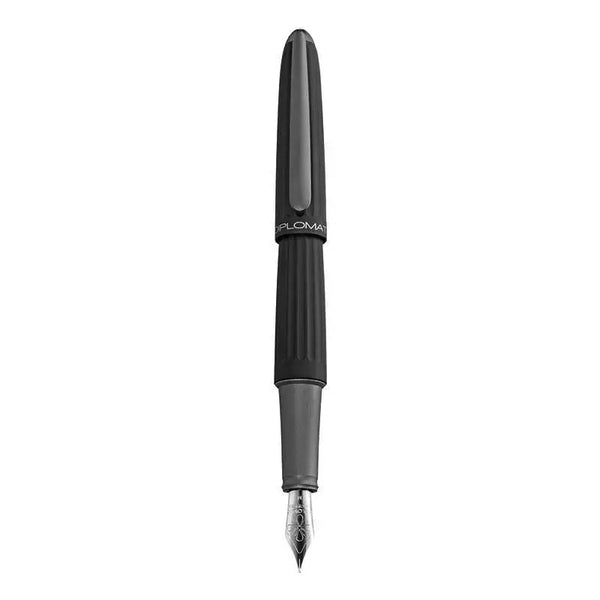 DPM Aero Noir Stylo Plume-Stylo Plume-Diplomat-Papeterie du Dôme