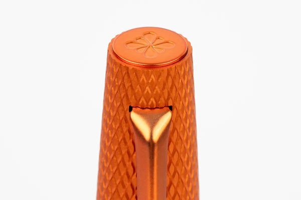 DPM Viper Orange Guilloché Stylo Plume-Stylo Plume-Diplomat-Papeterie du Dôme