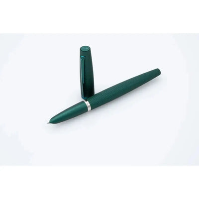 DPM Viper Vert Guilloché Stylo Plume-Stylo Plume-Diplomat-Papeterie du Dôme